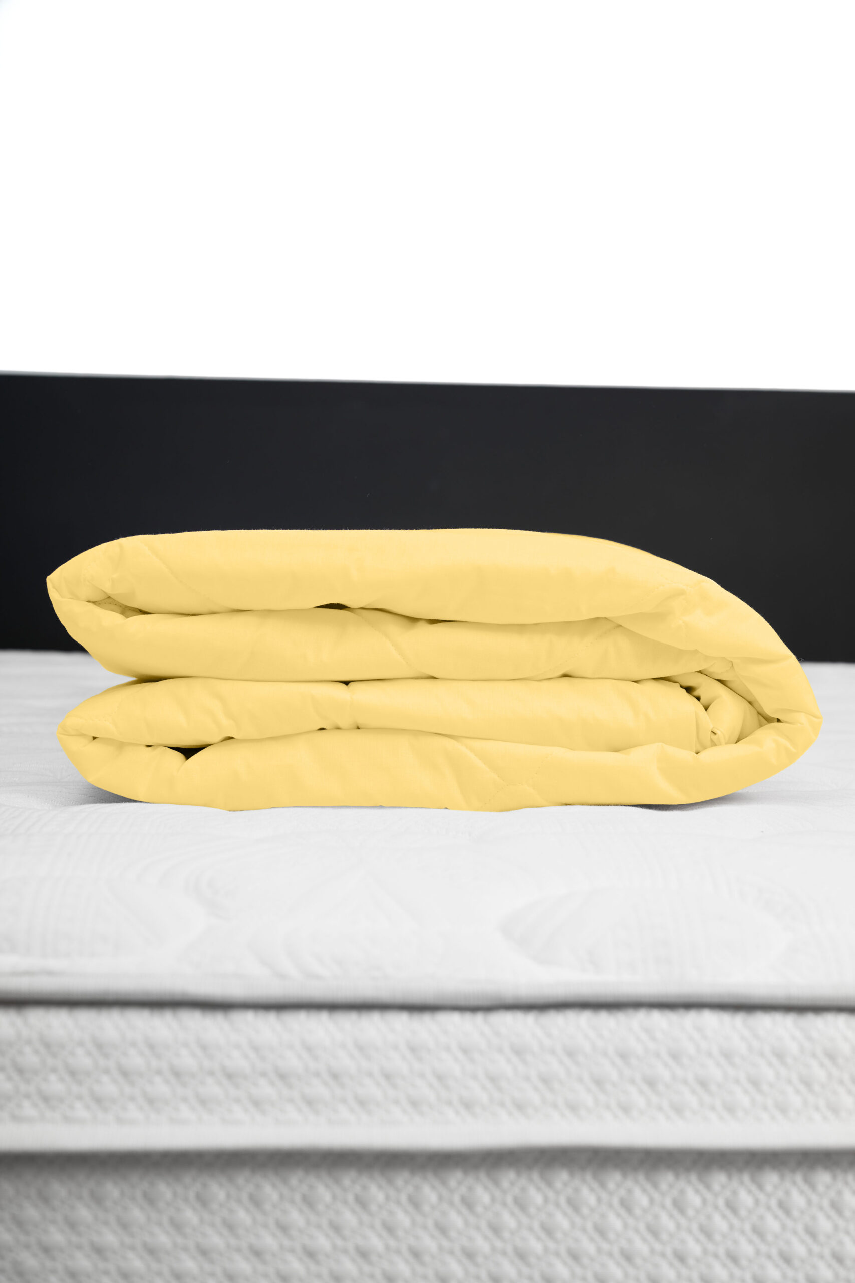 Protector de colchón impermeable 150 hilos color Amarillo 100% algodón