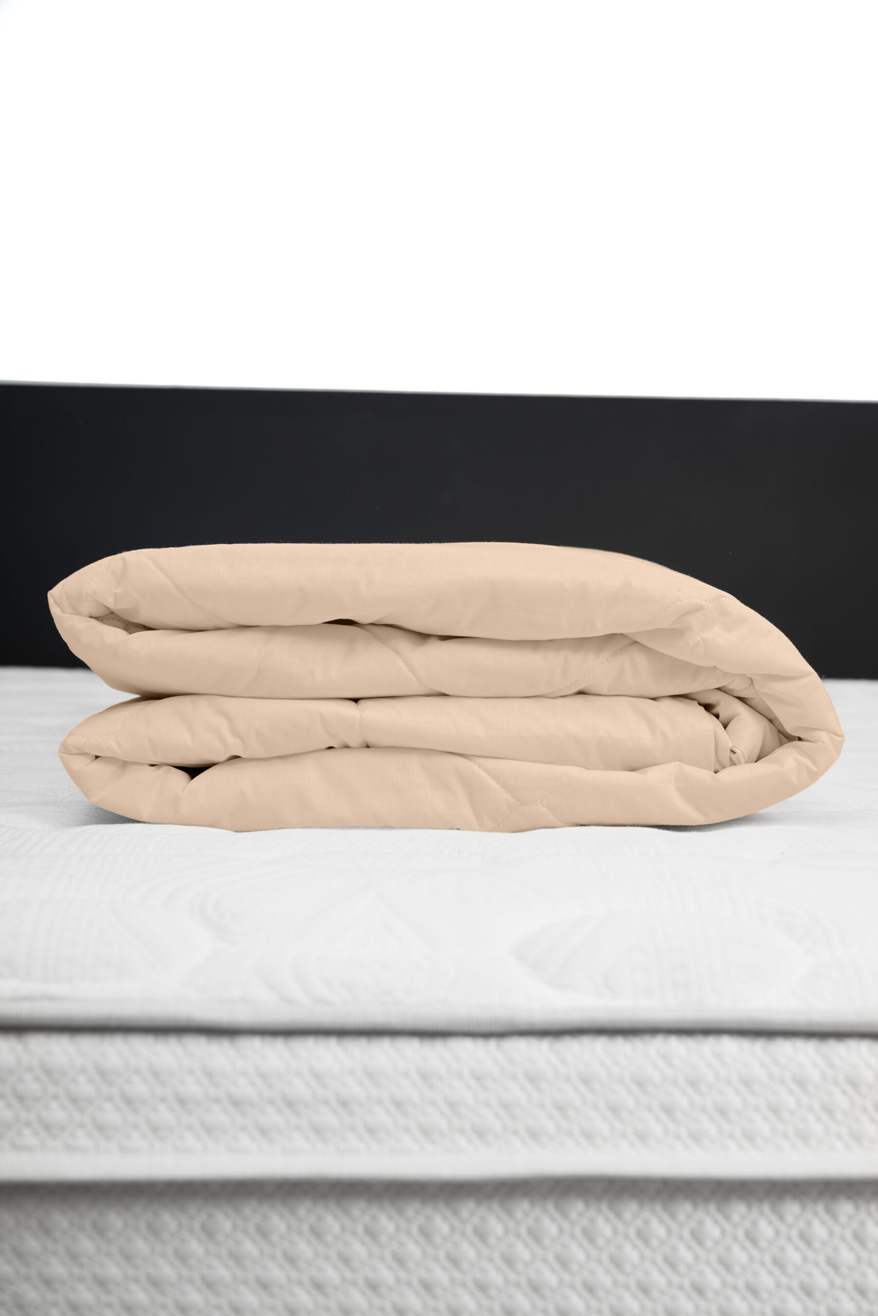 Protector de colchón impermeable 150 hilos color Arenita 100% algodón