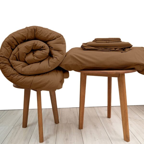Basic Bedpack con cobertor hipoalergénico 150 hilos color chocolate 100% algodón