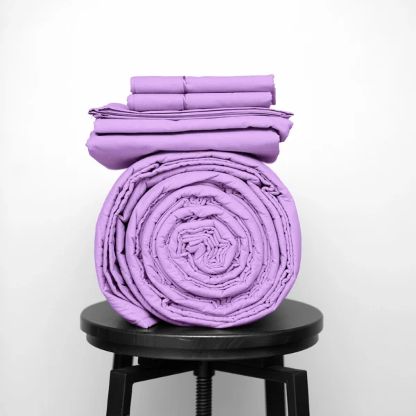 Basic Bedpack con cubrecama ligero 150 hilos color Lila 100% algodón