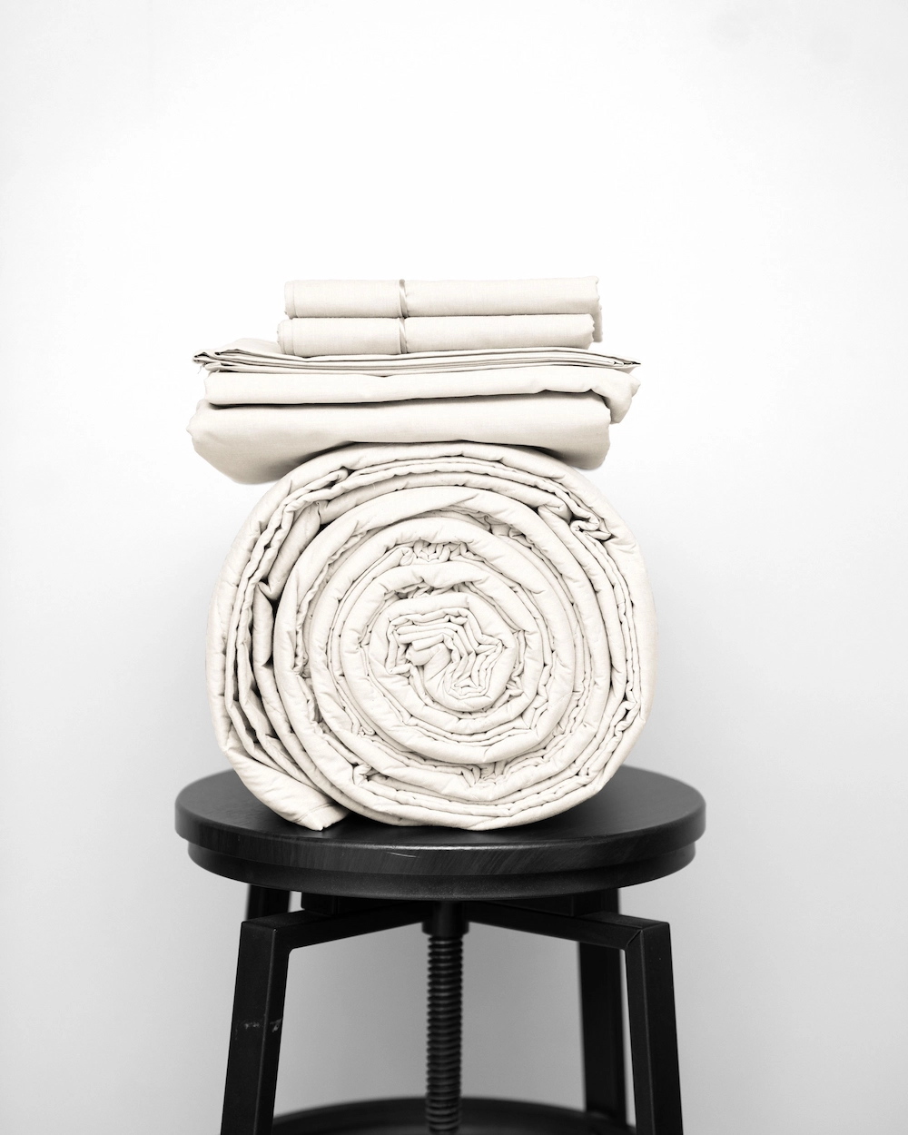 Basic Bedpack con cubrecama ligero 400 hilos color Perla 100% algodón