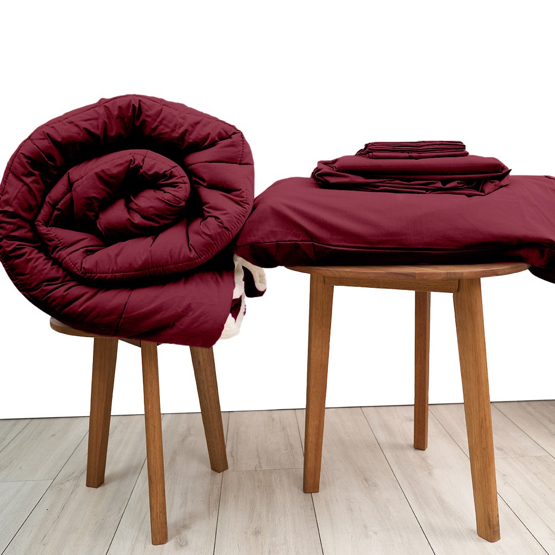 Basic Bedpack con edredón con reversible de corderito 150 hilos color guinda 100% algodón