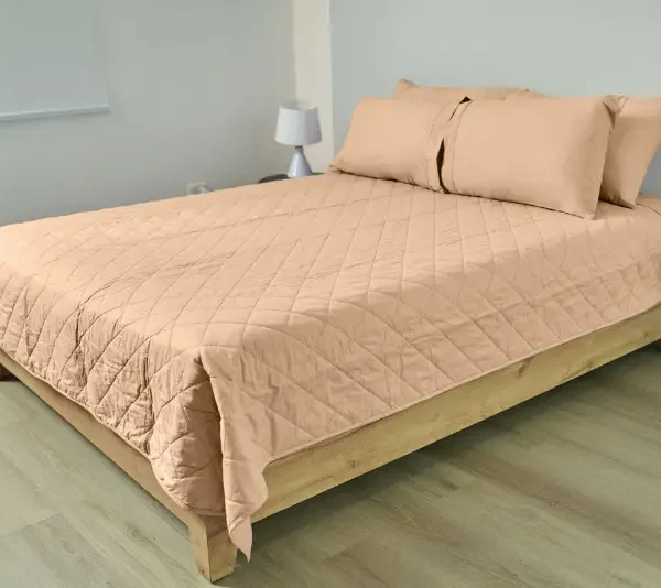 Cubrecama ligero 150 hilos color beige 100% algodón