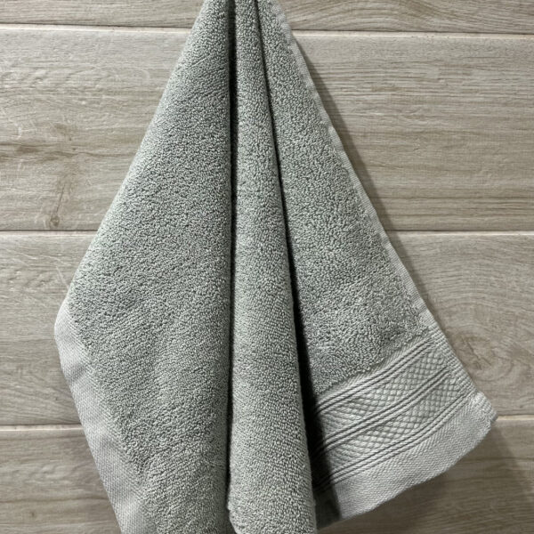 Set de toallas de mano Olivo 0.60 x 0.35 cm – 550 gramos