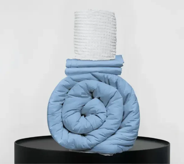 Medium Bedpack con edredón con reversible de corderito 150 hilos color azul cielo 100% algodón
