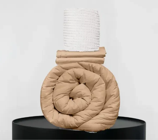 Medium Bedpack con edredón con reversible de corderito 150 hilos color beige 100% algodón