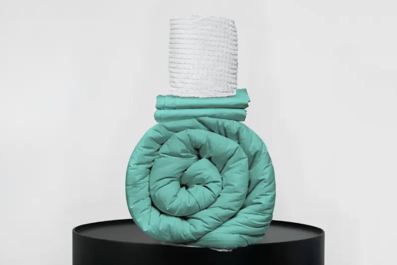 Medium Bedpack con edredón con reversible de corderito 150 hilos color turquesa 100% algodón