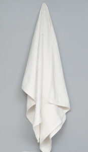 toalla blanco trazos 2 &ndash; Cobitex Home