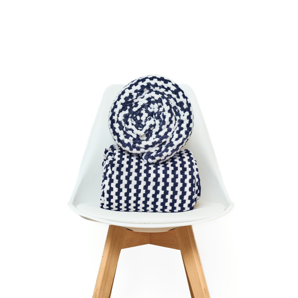 Mantita PREMIUM chess con reversible de corderito - blanco/azul marino