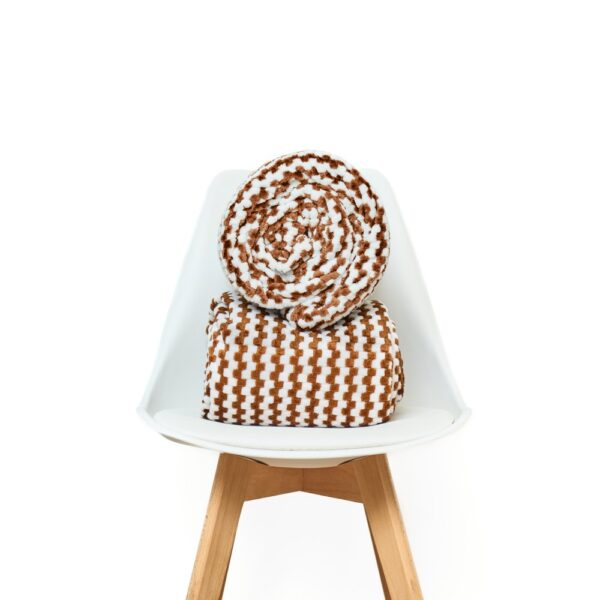 Mantita PREMIUM chess con reversible de corderito - blanco/chocolate