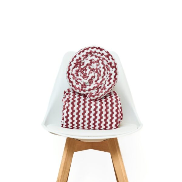 Mantita PREMIUM chess con reversible de corderito - blanco/vino